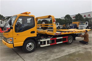 浪卡子哪里有拖车服务