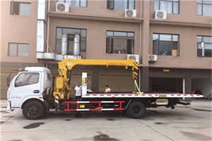 浪卡子附近汽车轮胎更换